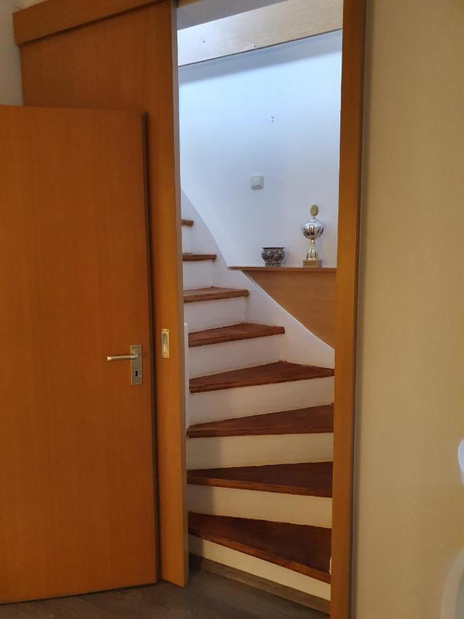 Apartment Binnenhafen Дуйсбург Экстерьер фото